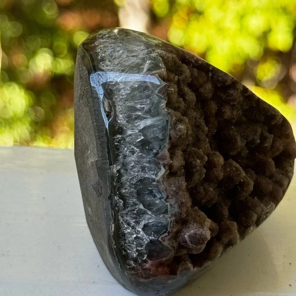 Rare AAAA-Quality Magenta Amethyst Uruguay Stunning Rare Color Crystal Cut Base - Picture 3 of 12